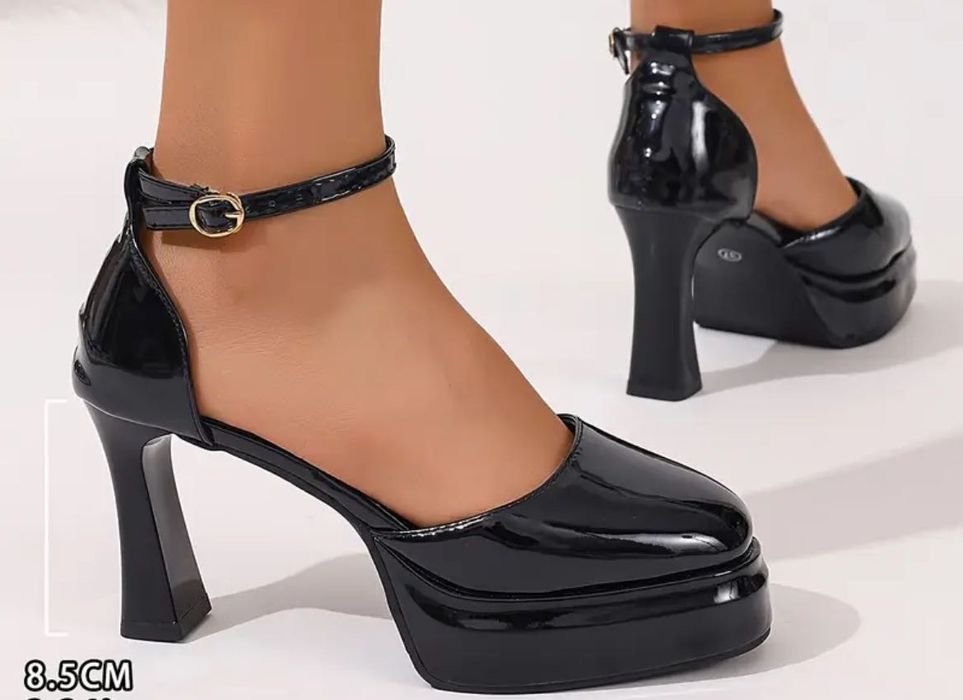 Черни лъскави обувки с много удобен ток ( 9см )