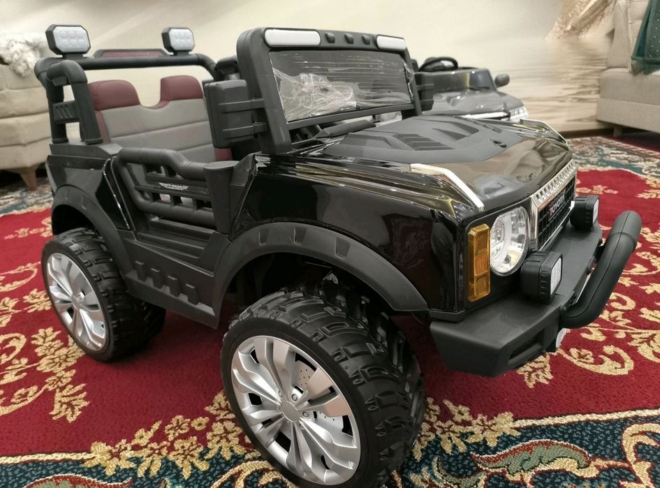 Продается детский электромобиль Тойота