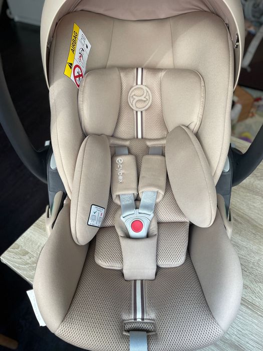 De vanzare - Scoica auto Cybex Gold Cloud G i-Size Plus