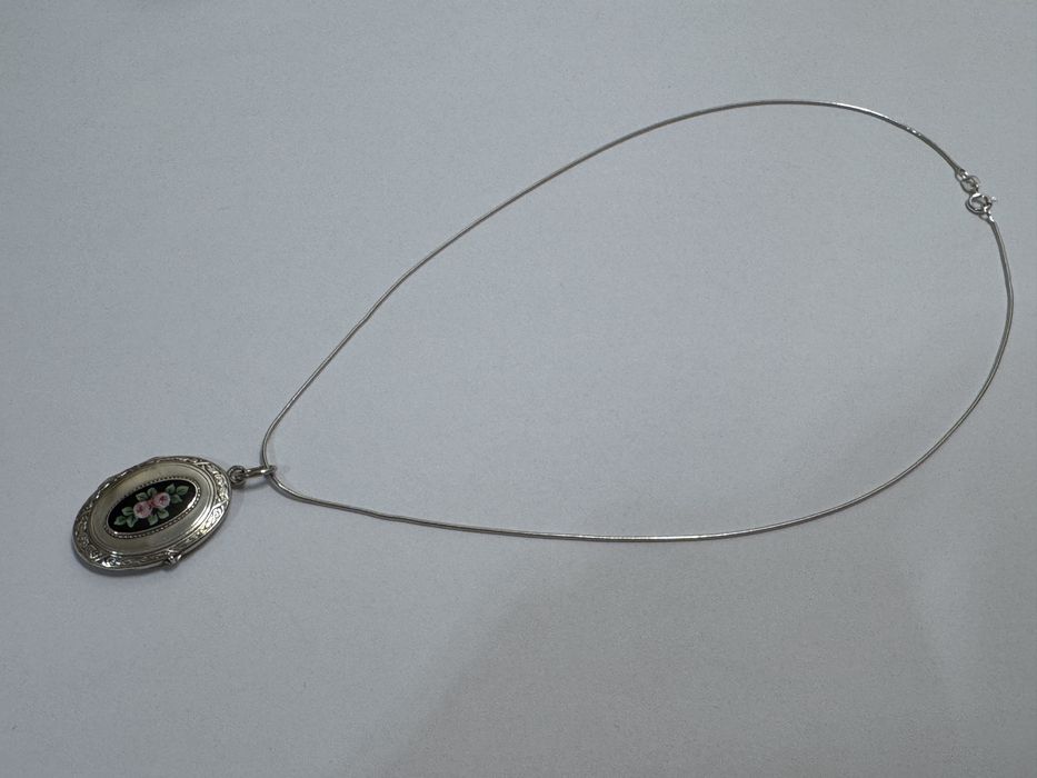 Pandativ vechi, argint 800, caseta rame foto, email pictat. Art deco