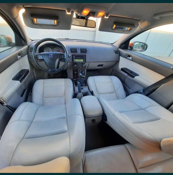Volvo V 50*2007*1.6 D* 110 cp*FULL*