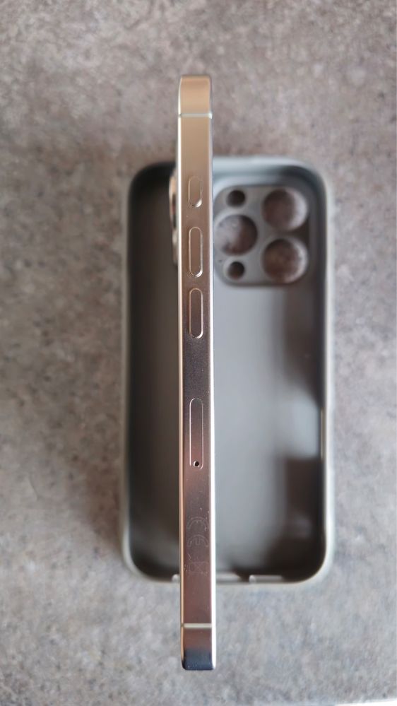 IPhone 16 Pro, husă, garanție