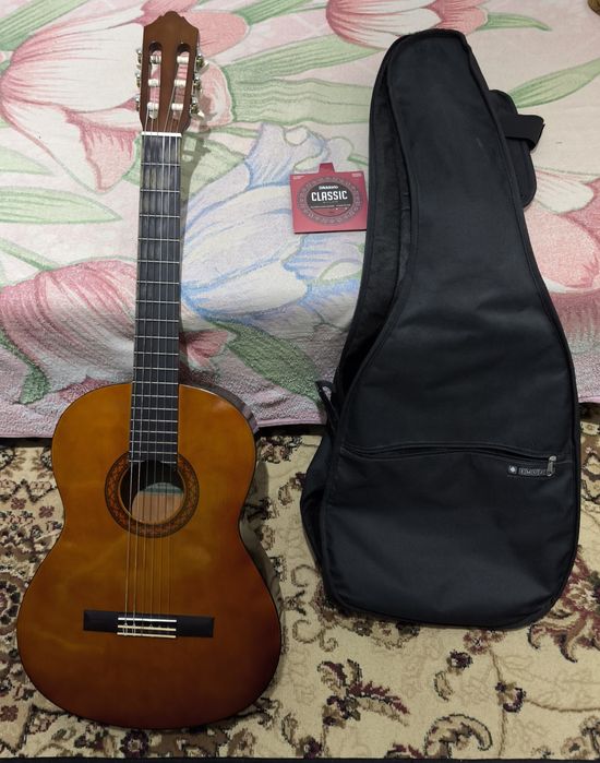 Гитара yamaha c40