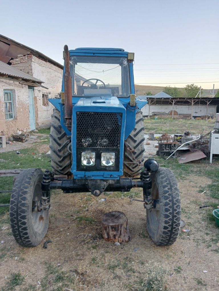 Трактор МТЗ 80 жагдайы жаксы