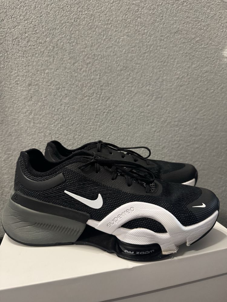 Дамски маратонки Nike Zoom Superrep 4