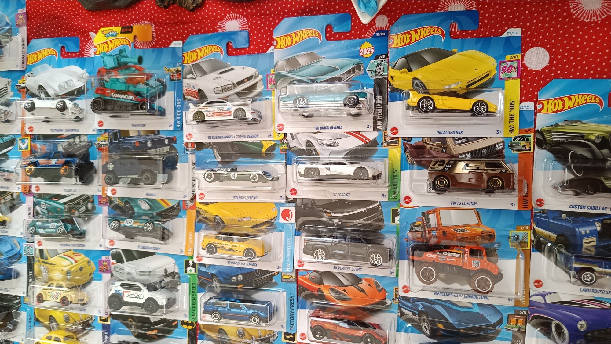 Метални колички Hot wheels