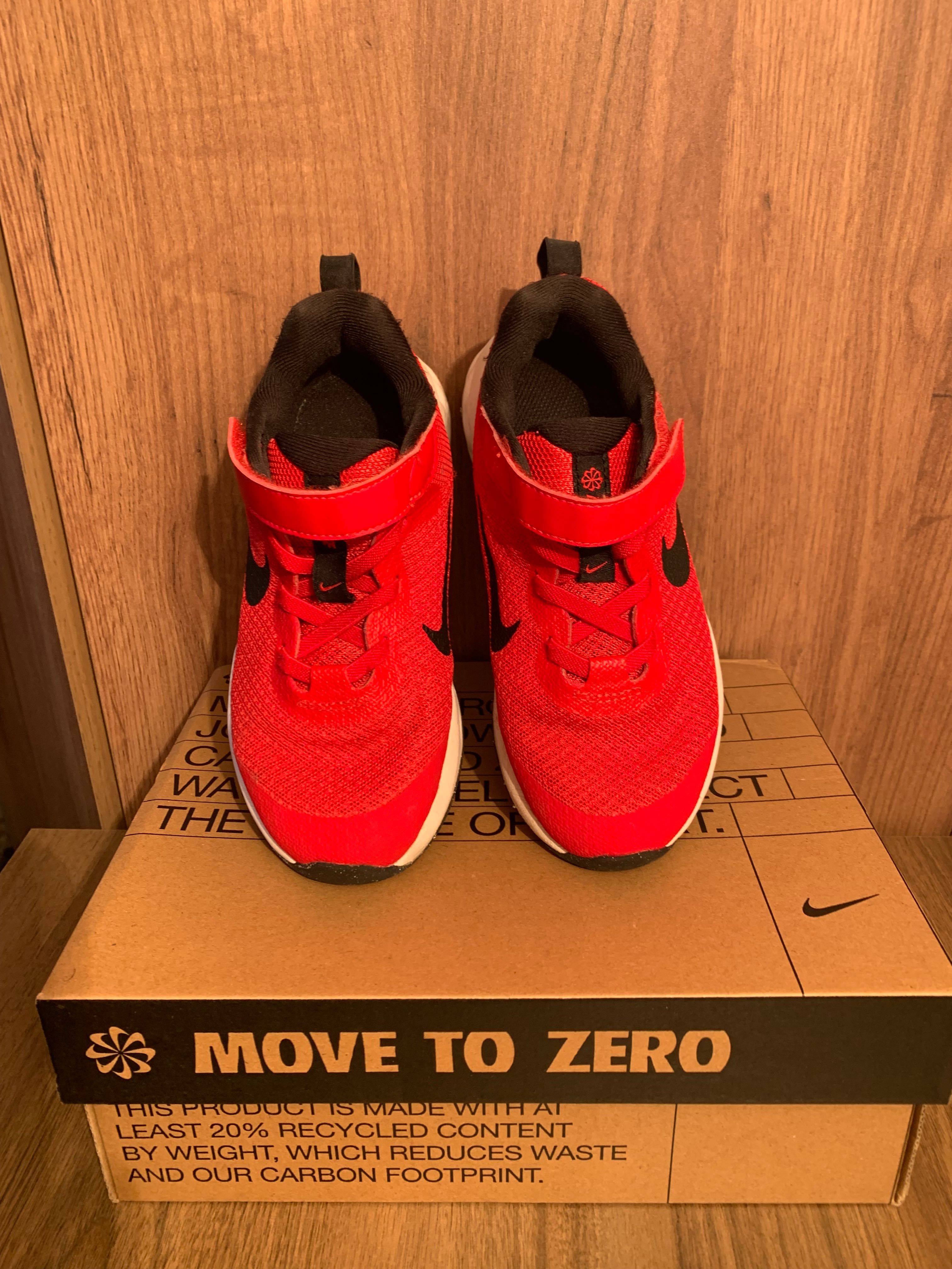 Спортни обувки Nike, размер 29.5