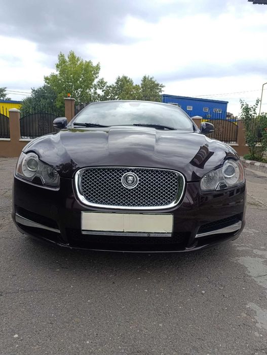 Jaguar XF 2011 impecabil