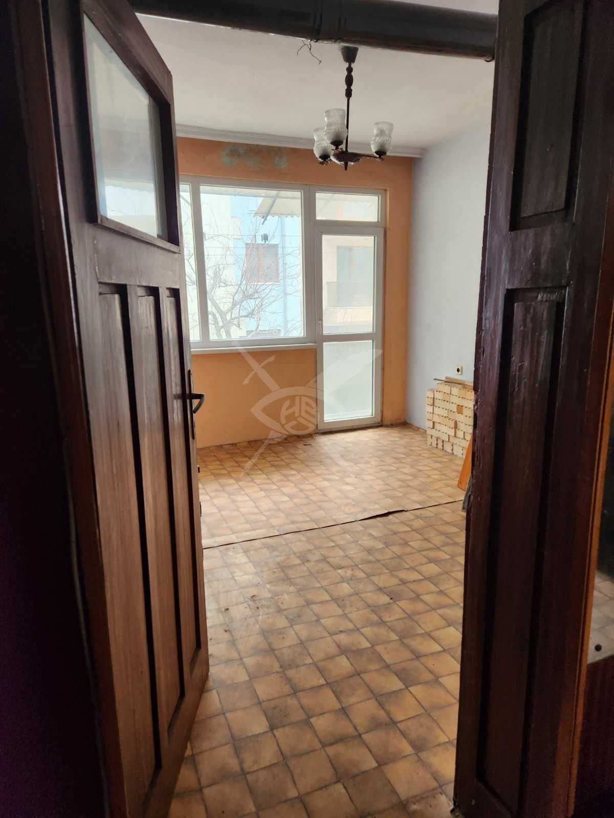 Етаж от къща в Поморие 71922