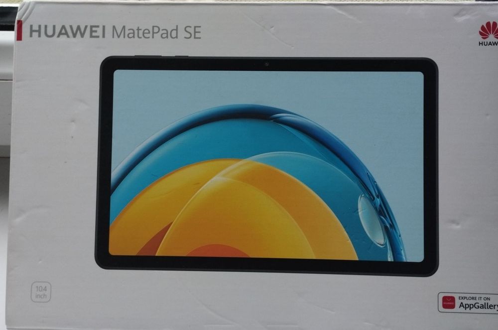 Yangi planshet Huawei ishlatmagan karobka dakument bor