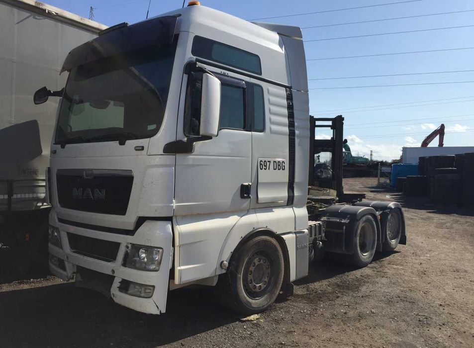 dezmembram camion man tgx 26.480 pentru piese