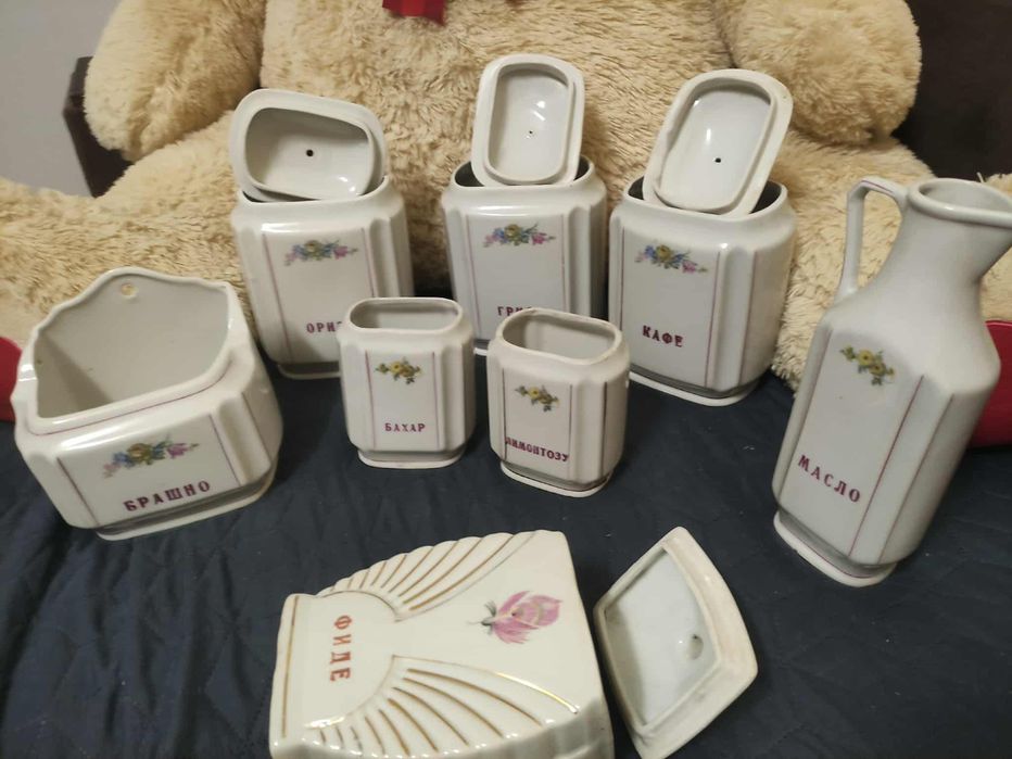 Български стар порцеланов сервиз за подправки