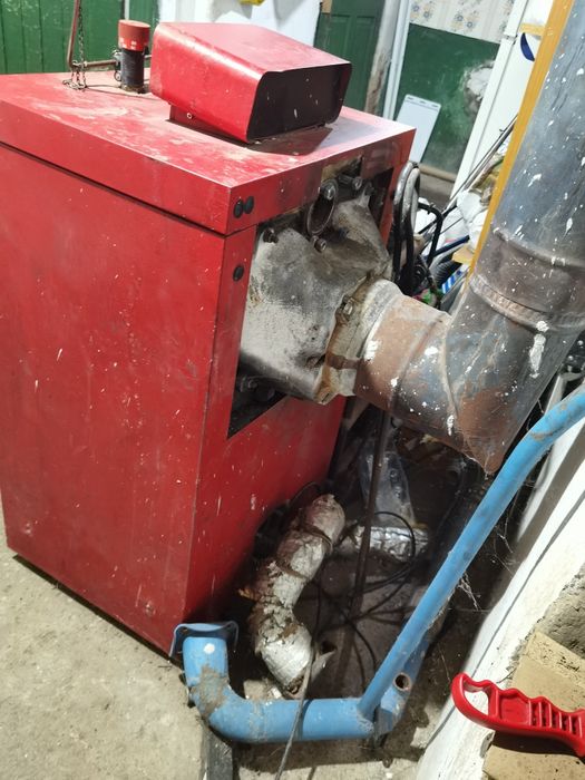 Котел на твърдо гориво Виадрус