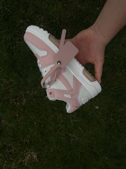 Adidasi Off White Out Of Office