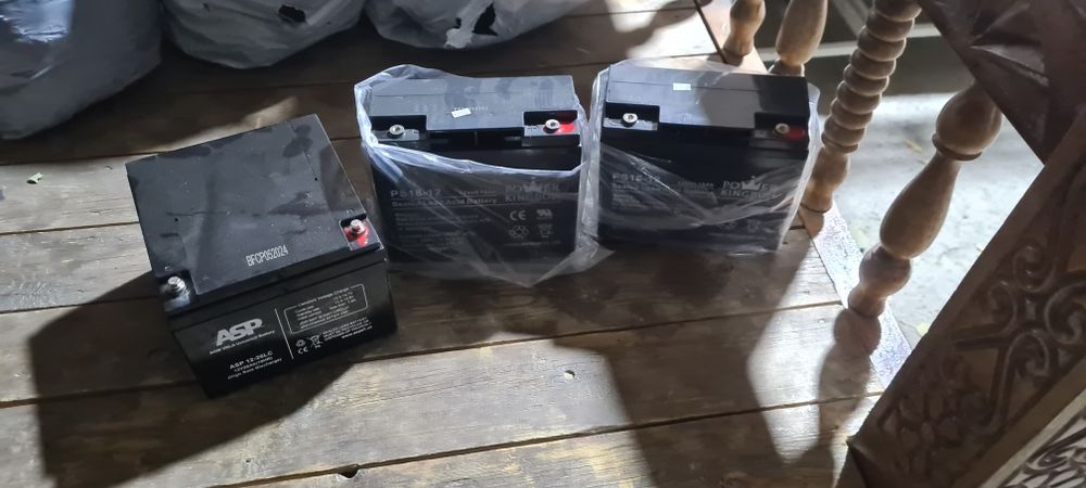 Akumlator. 1  ta 26 v 2 ta 18 v