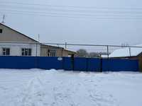 Продам частный дом в поселке Даринск