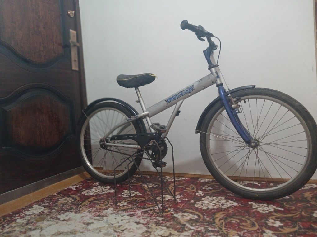 Velosiped sotiladi