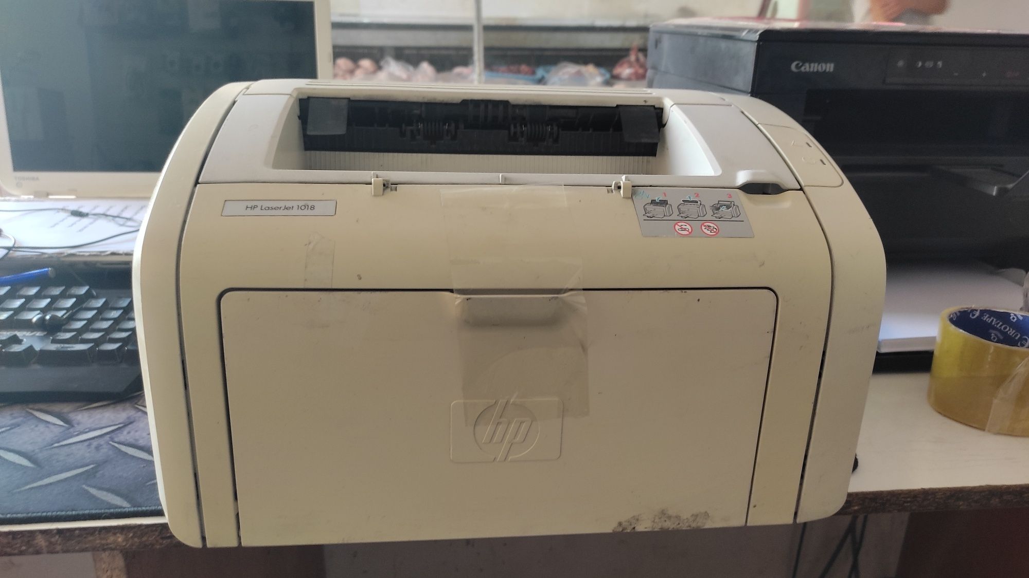 HP lazer1018 printer