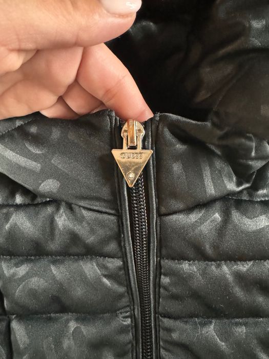 Детско яке Guess