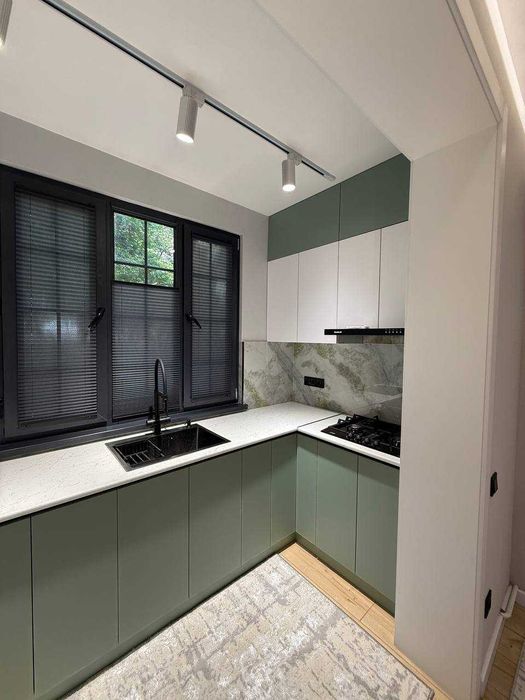 Новомосковская 2-х комнатная 50 м²