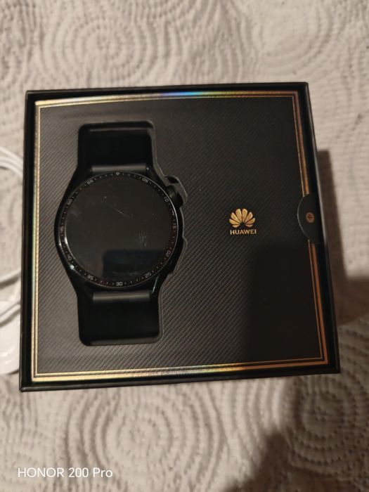 Часовник Huawei gt3