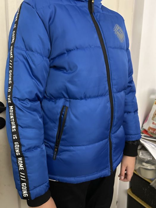 Vand geaca de iarna captusita