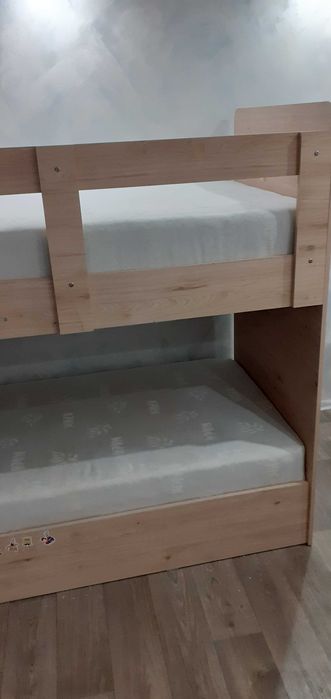 Детско двуетажно легло