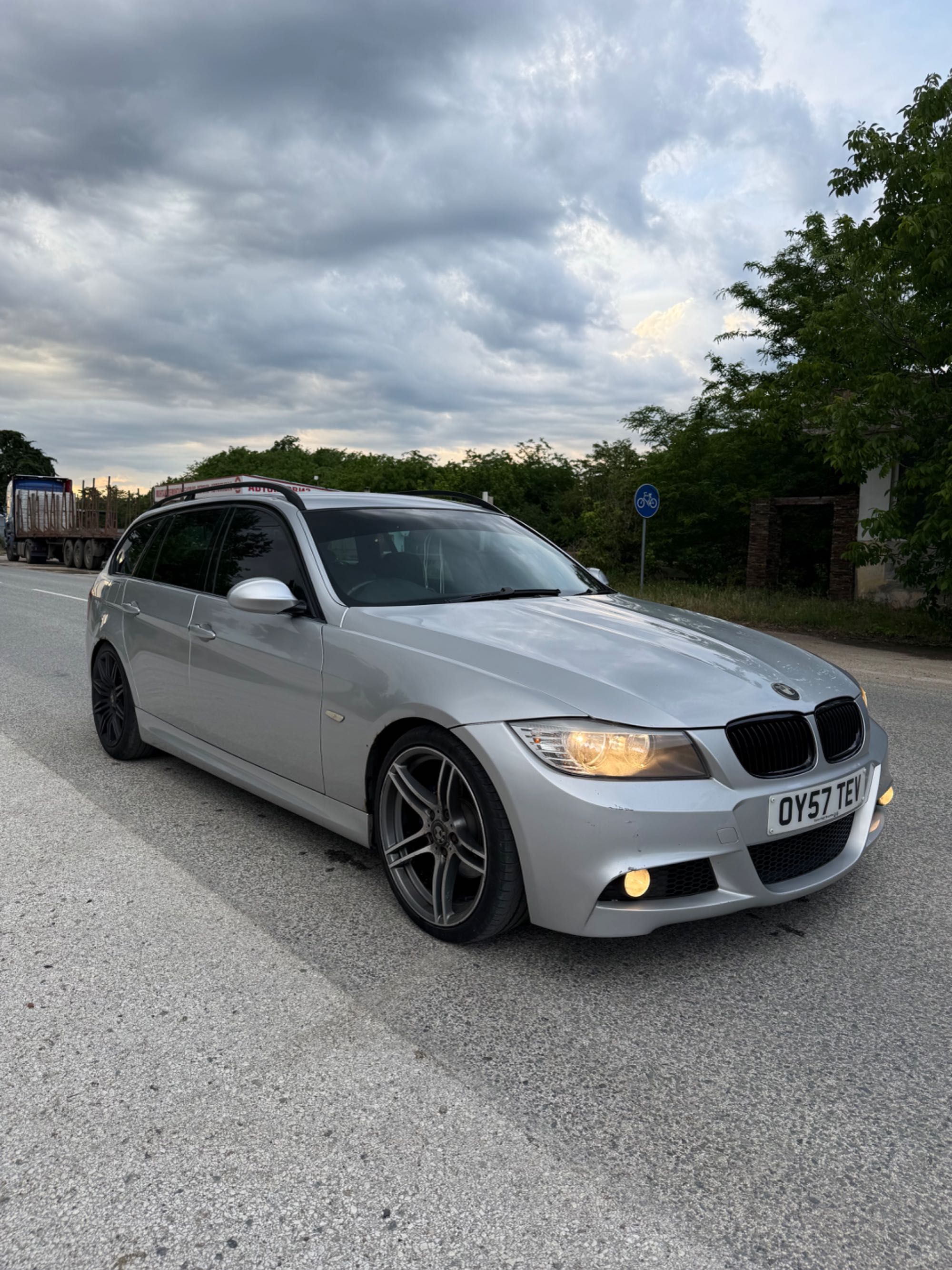 BMW 320d M SPORT 2.0d 177К.с