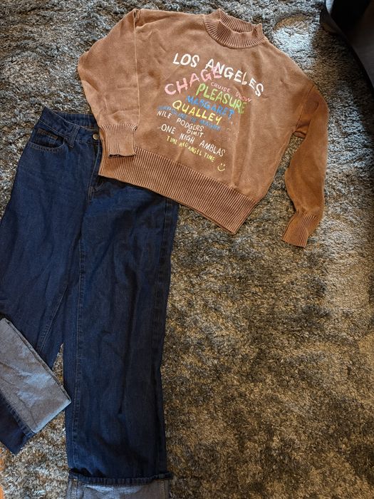 Лот пуловер мече и дънки