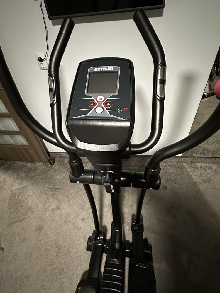 Vand bicicleta eliptica Kettler Rivo M Negru
