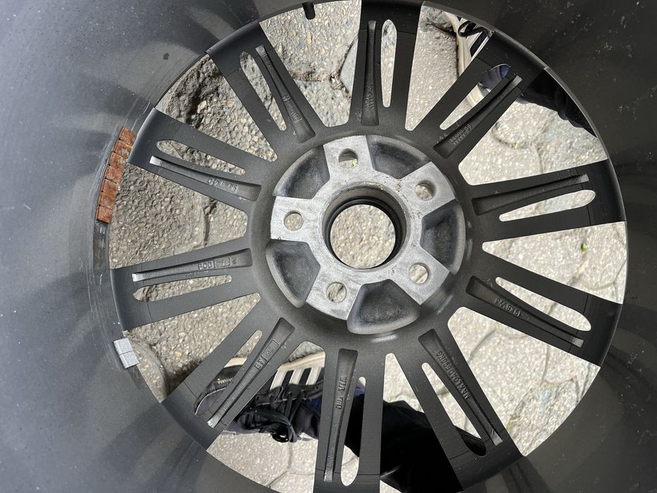 Jante aliaj 5x112mm, anvelope iarna 245/45 R19, Audi A4 A5 A6 A7 A8 Q3