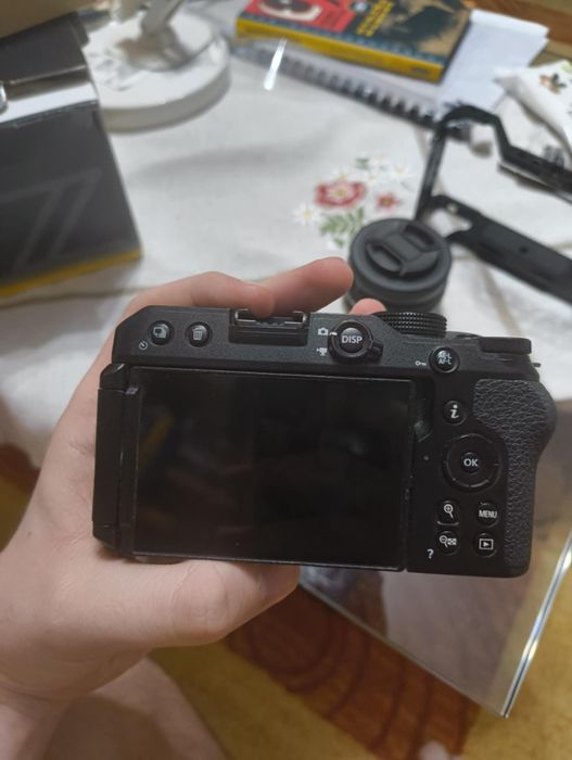 Nikon Z30 ca nou cu obiectiv si smallrig