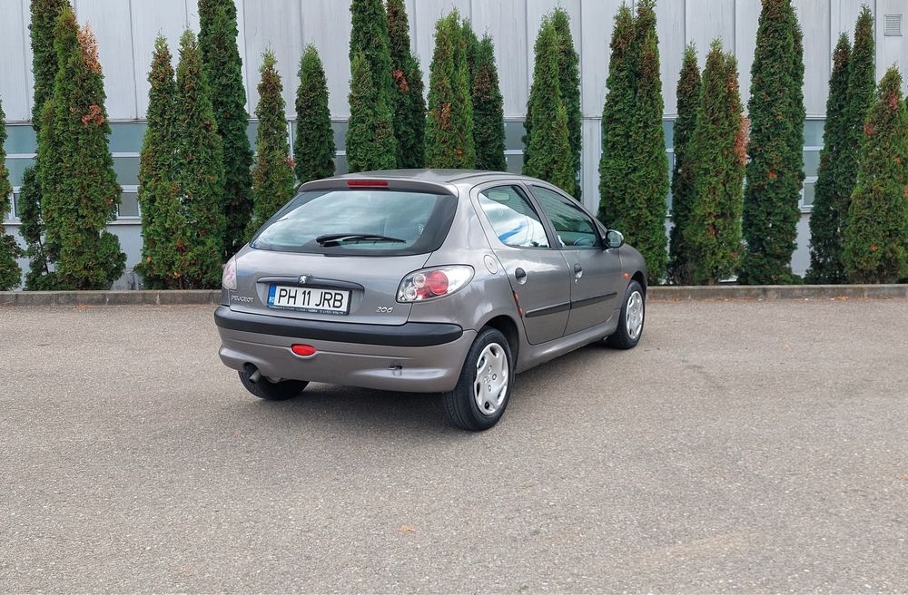 Peugeot 206 1.1i