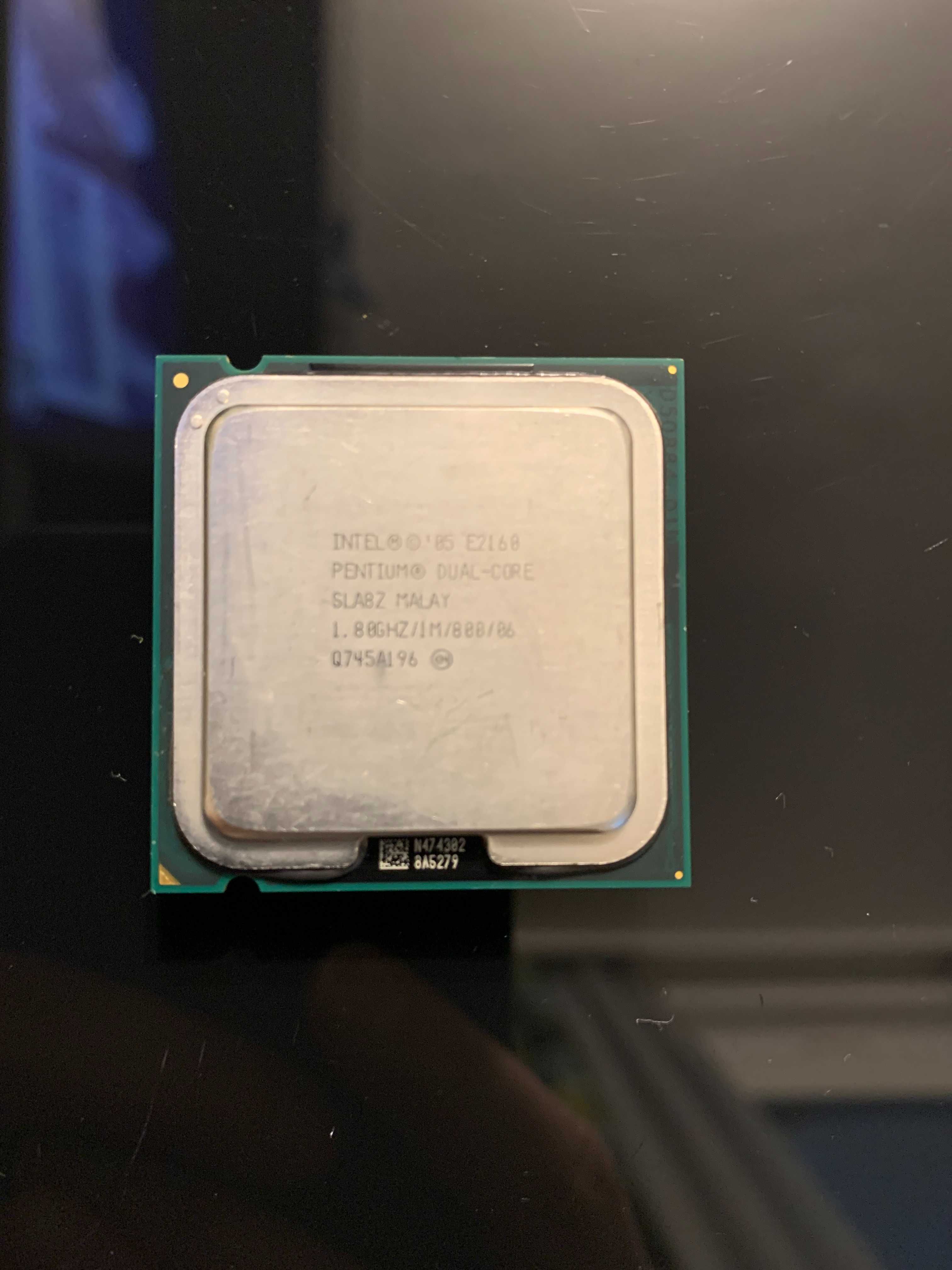 Procesor second hand Intel Dual Core E2160 1,80 GHz