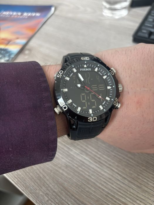 Продавам мъжки часовник FOXBOX – аналогов + дигитален