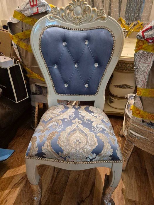 Продам стулья 12 шт.