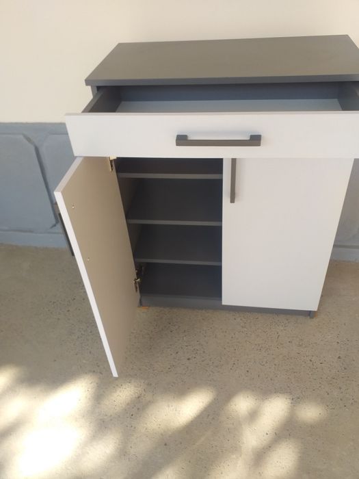 Обувница оёк кийим учун шкаф сфатли ва мустахкам