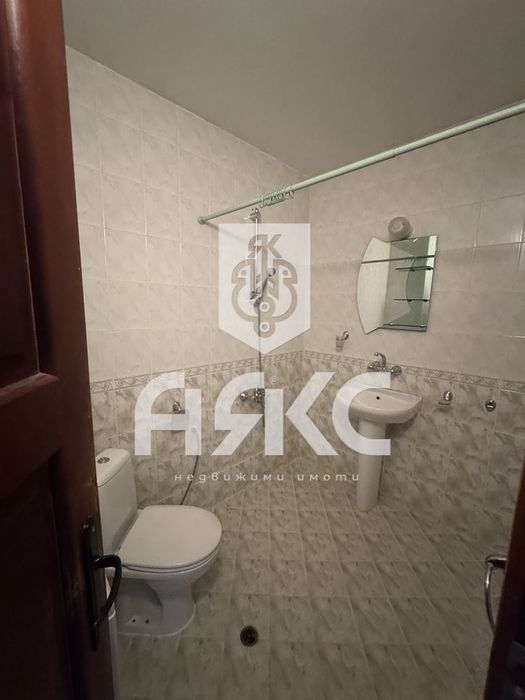Продава се Едностаен апартамент в София, Стрелбище - 50 кв.м за 3040 €/кв.м - Снимка #5