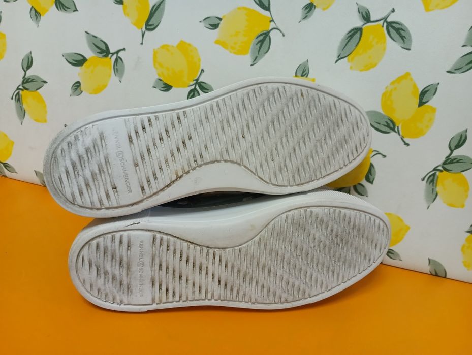 Kennel Schmenger N 42 кожени - 55 лв