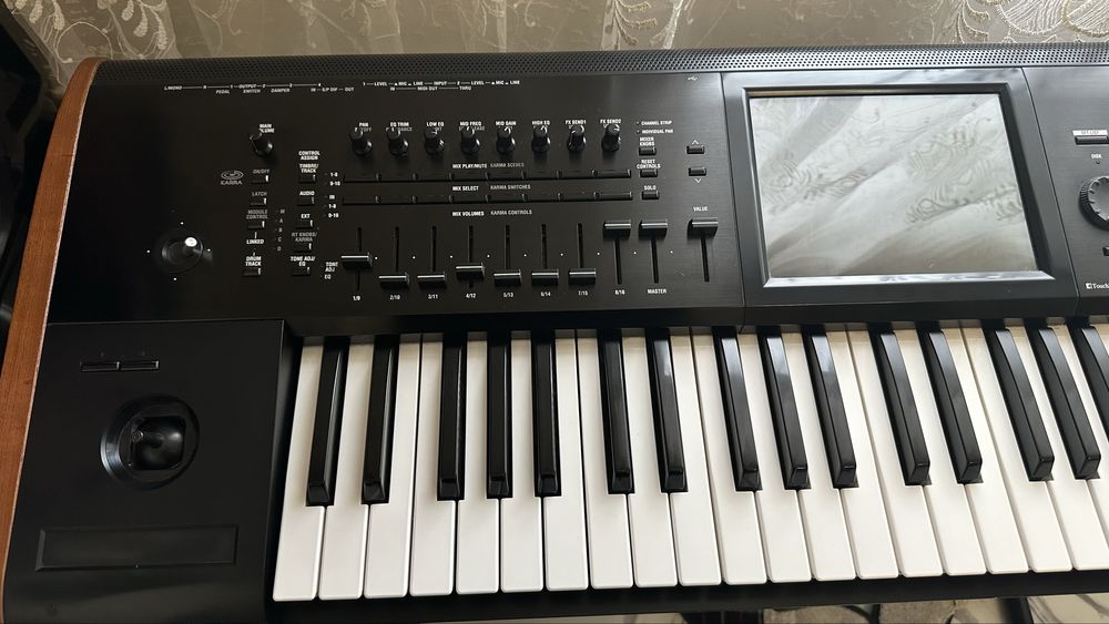 Korg kronos 2 корг кронос 2