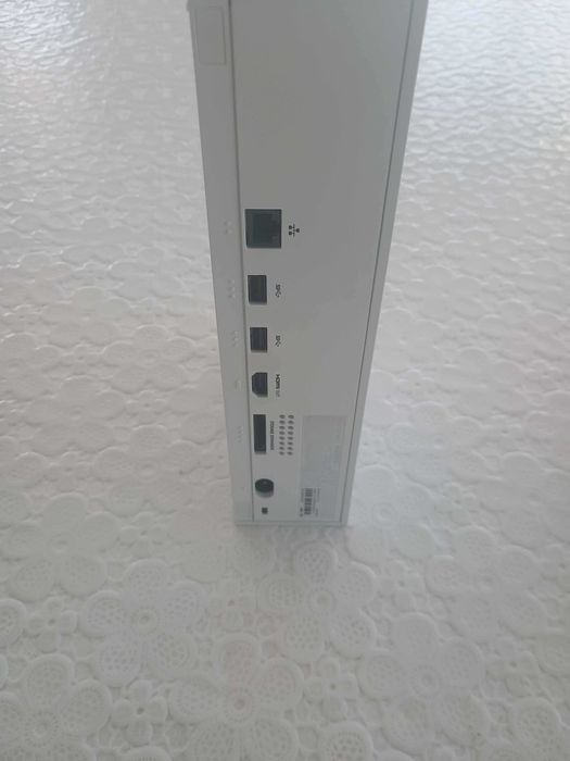 Xbox Series S – stare excelentă, curățat recent + controller