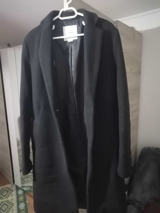 Vând Palton Pull&bear bărbați S