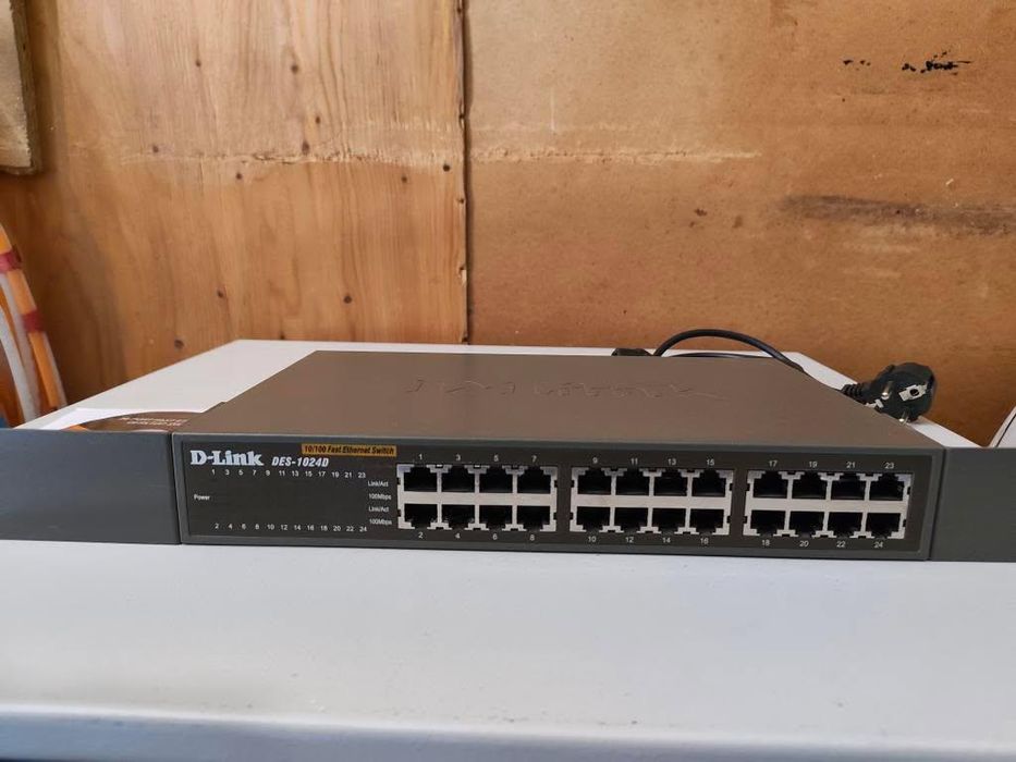 Switch D-Link DES-1024D