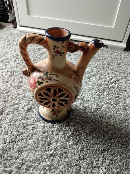 Maiolică veioză carte