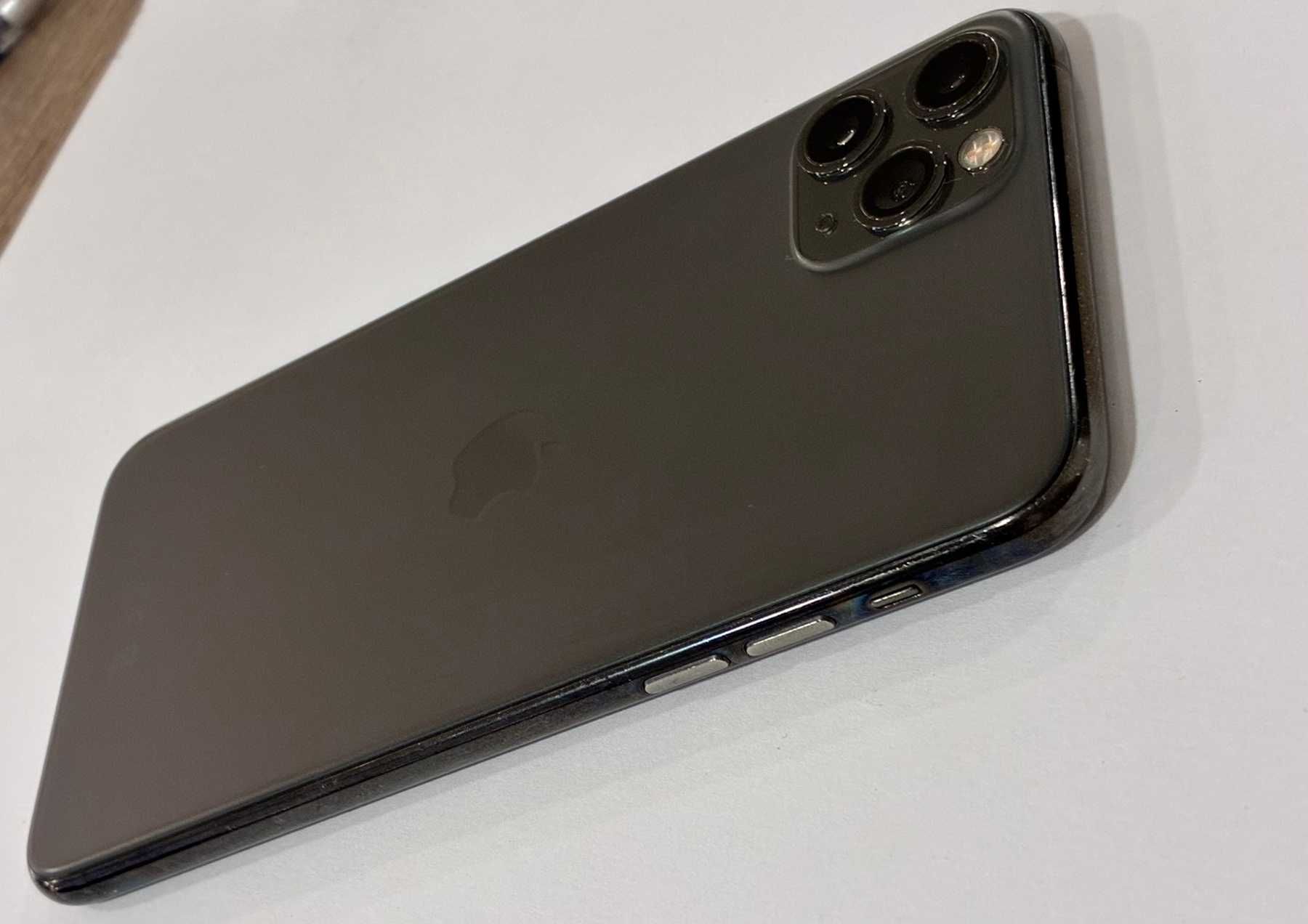 iPhone 11 Pro Max, 64 GB