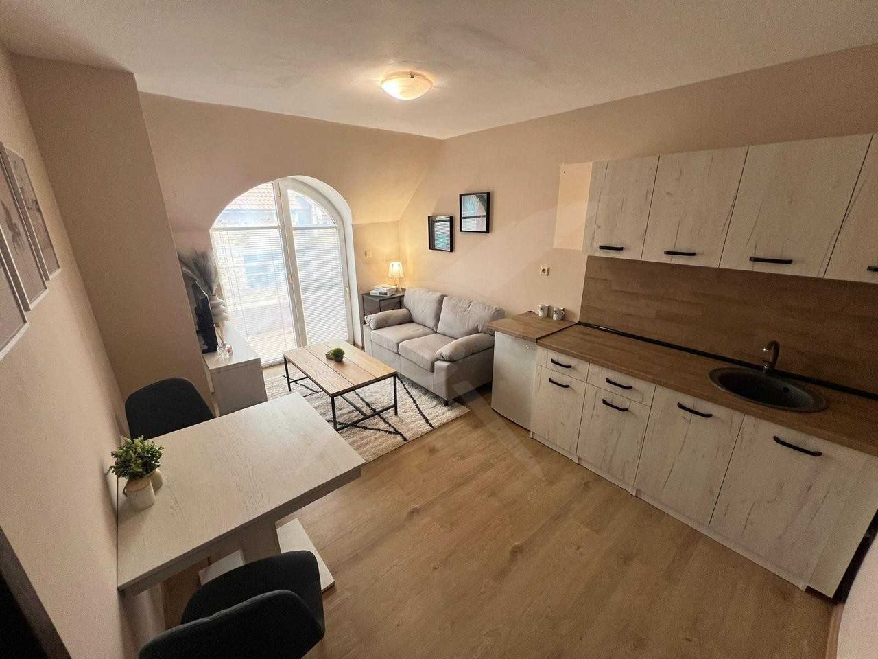 Продава се Двустаен апартамент в Несебър - 56 кв.м за 1304 €/кв.м - Снимка #4