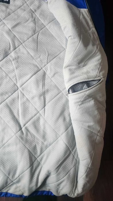 Продава се комплект дъждобран Dainese