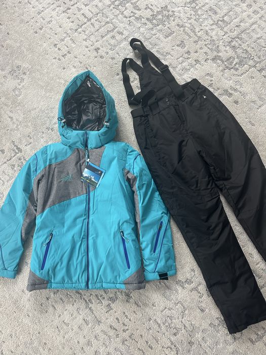 Женский горнолыжный костюм новый