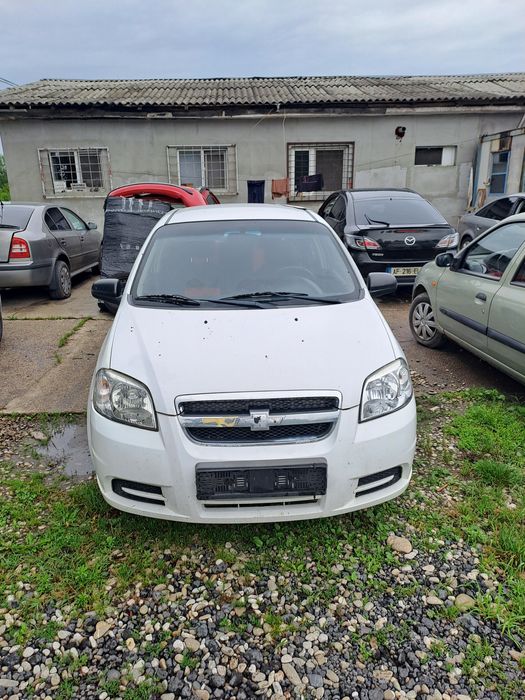 Dezmembrez Chevrolet Aveo 1.2 benzina