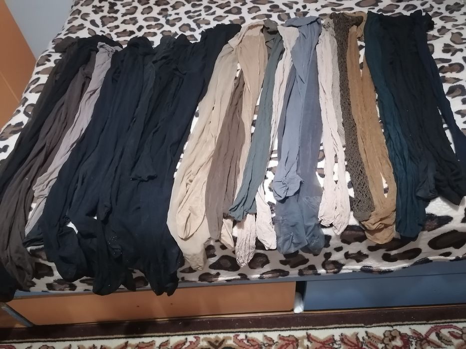 OFERTA : Strampi damă :  50 perechi